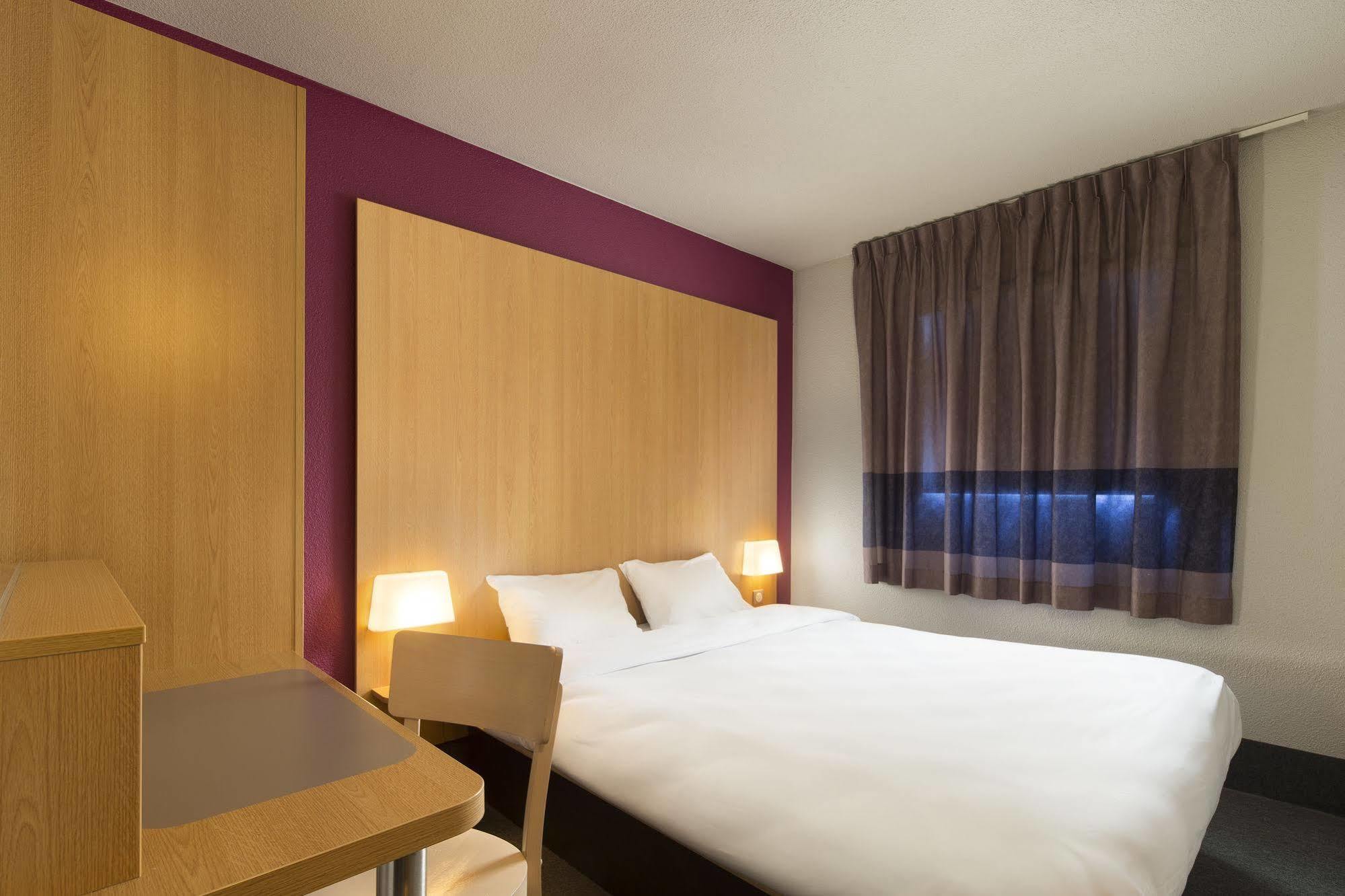 B&B Hotel Orly Chevilly Marche International Exteriör bild